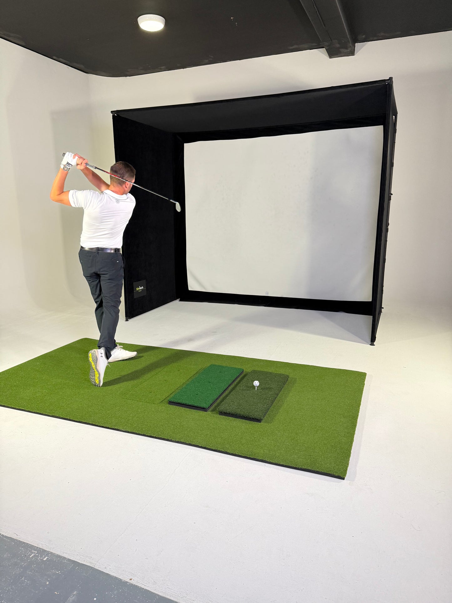 SIMSPACE-GOLF-SIMULATOR-GEHÄUSE - 6 GRÖSSEN